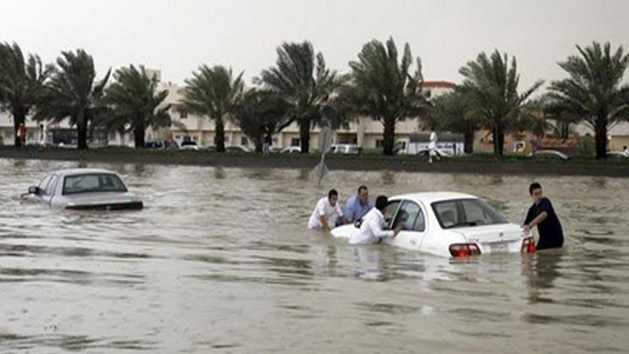 الأرصاد تكشف عن حالة الطقس في السعودية وأمطار غزيرة تضرب تلك المناطق