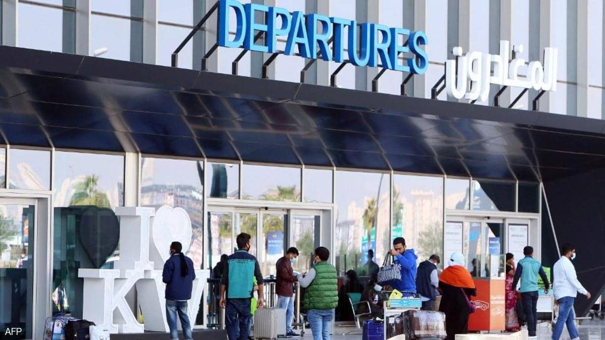 الكويت تحظر على المسافرين الخاليين من كورونا السفر للخارج وتعلن عودة السينما إلى عيد الفطر