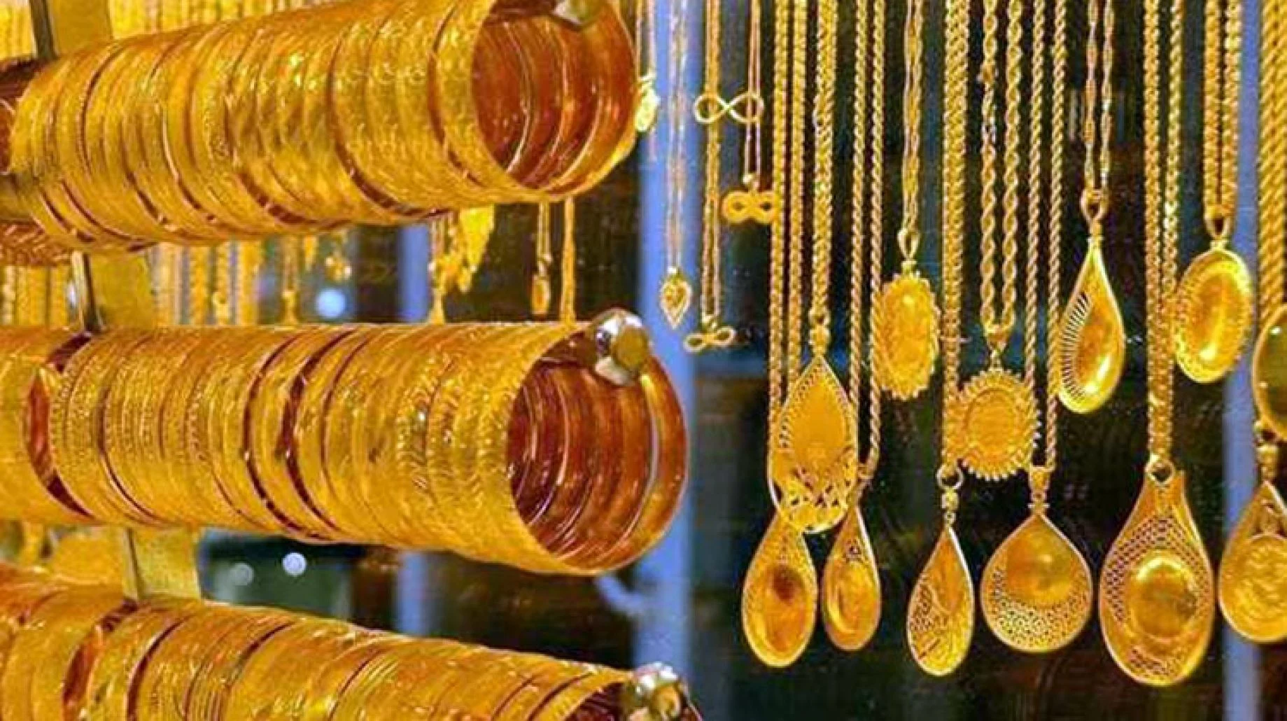 أسعار الذهب اليوم في السعودية 8 يناير